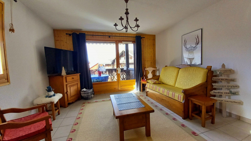 _lv_images__lot_0109022081_05_3461645