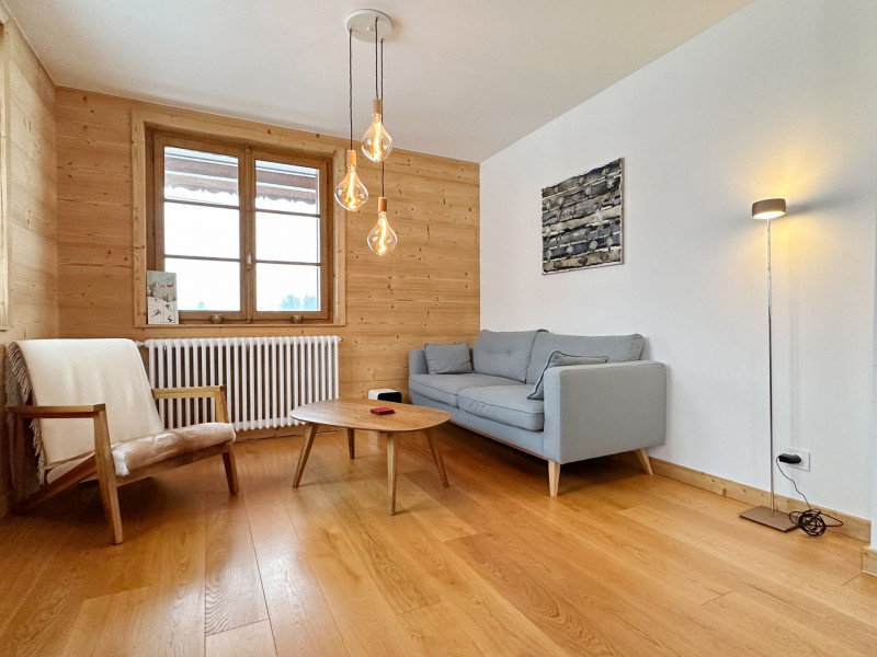 _lv_images__lot_0109022084_02_3697994