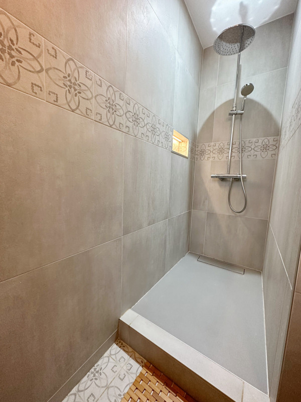 _lv_images__lot_0109022084_09_3565655