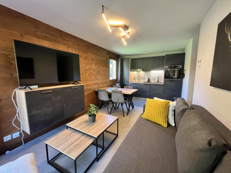 _lv_images__lot_0109022088_03_3710613