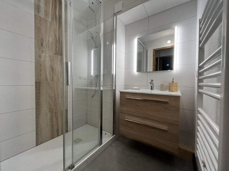 _lv_images__lot_0109022088_09_3210192