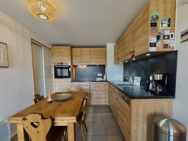 _lv_images__lot_0109022090_05_3409969