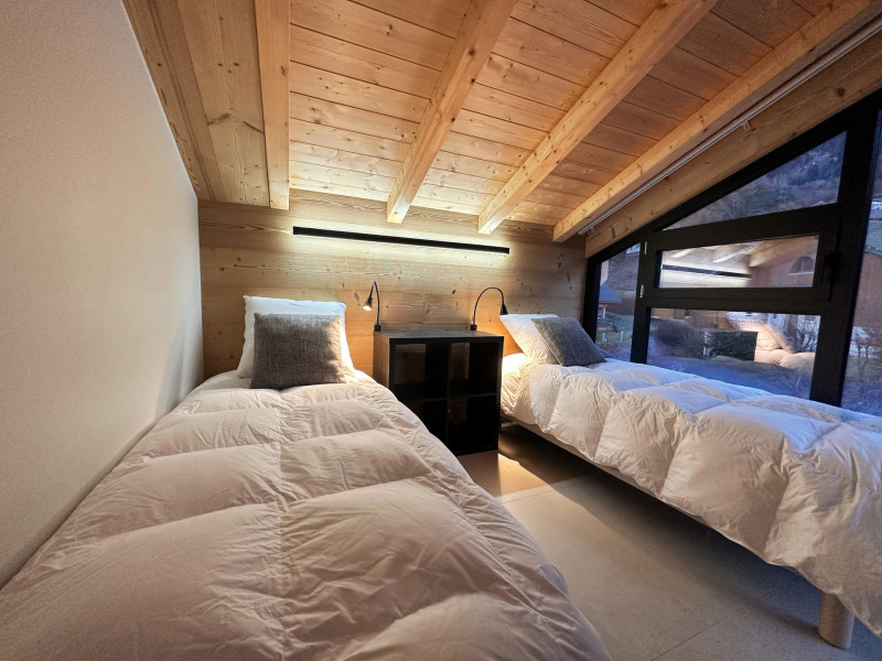 _lv_images__lot_0109022091_13_3565458