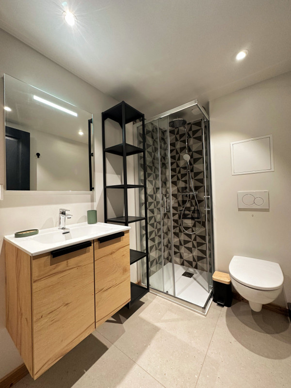 _lv_images__lot_0109022091_14_3307895