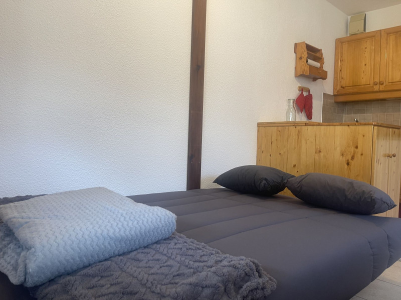 _lv_images__lot_0109022093_10_3636828