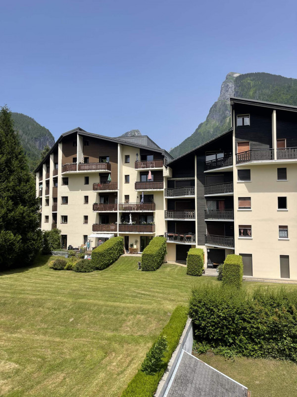 _lv_images__lot_0109022093_15_3729429