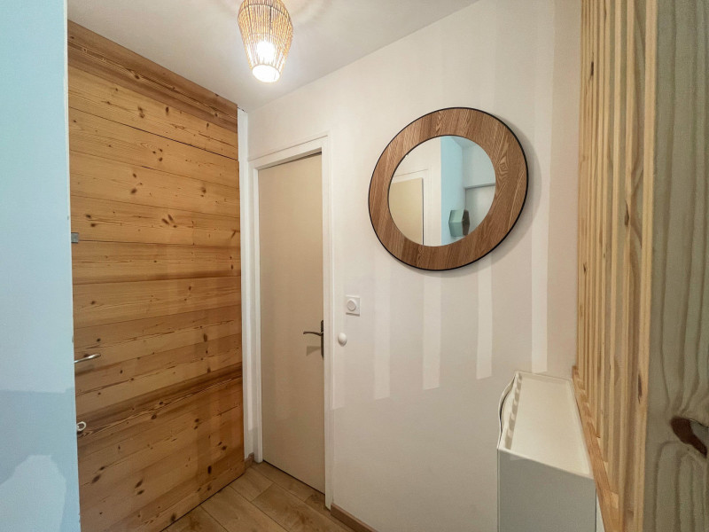 _lv_images__lot_0109022096_09_3471026