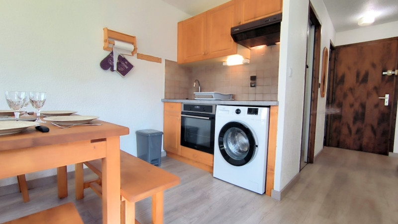 _lv_images__lot_0109022114_05_4084302