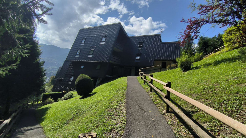 _lv_images__lot_0109022114_16_3229412