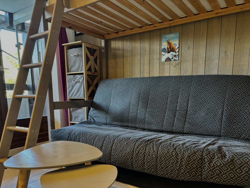 _lv_images__lot_0109022122_05_3260242 _lv_images__lot_0109022122_05_3260242