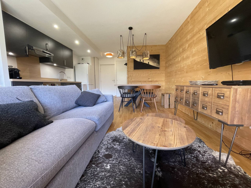 _lv_images__lot_0109022128_01_3382709