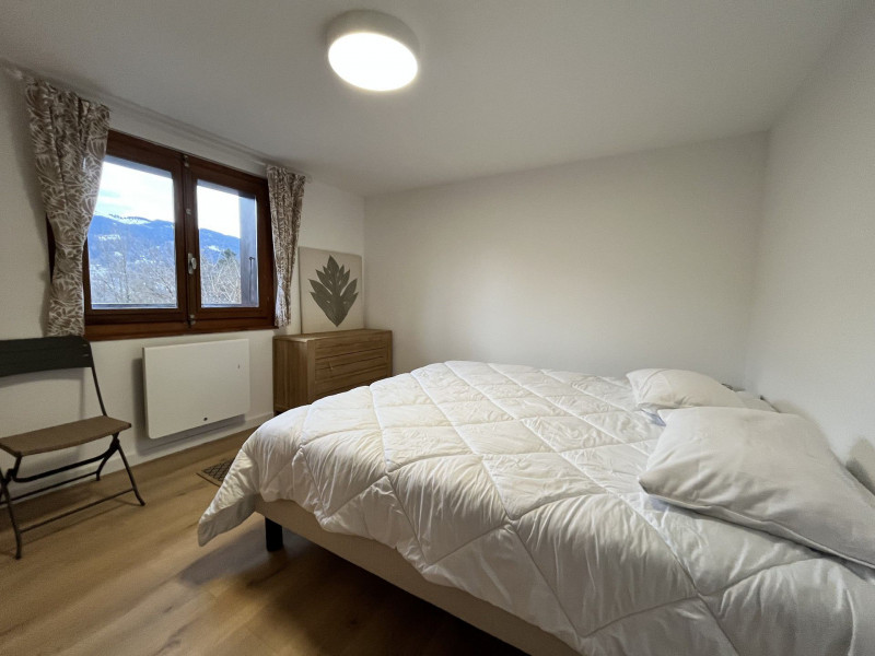 _lv_images__lot_0109022142_12_3247006