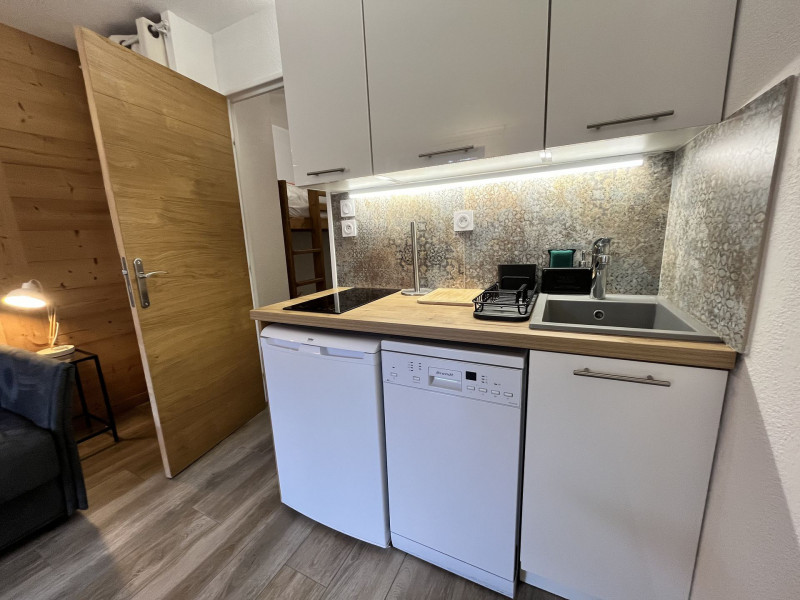 _lv_images__lot_0109022148_07_3665464