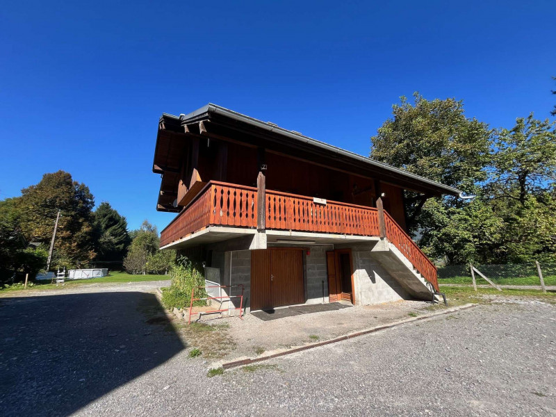 _lv_images__lot_0109022153_15_3725032