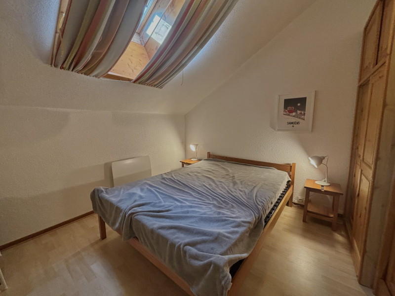 _lv_images__lot_0109022157_08_3324256