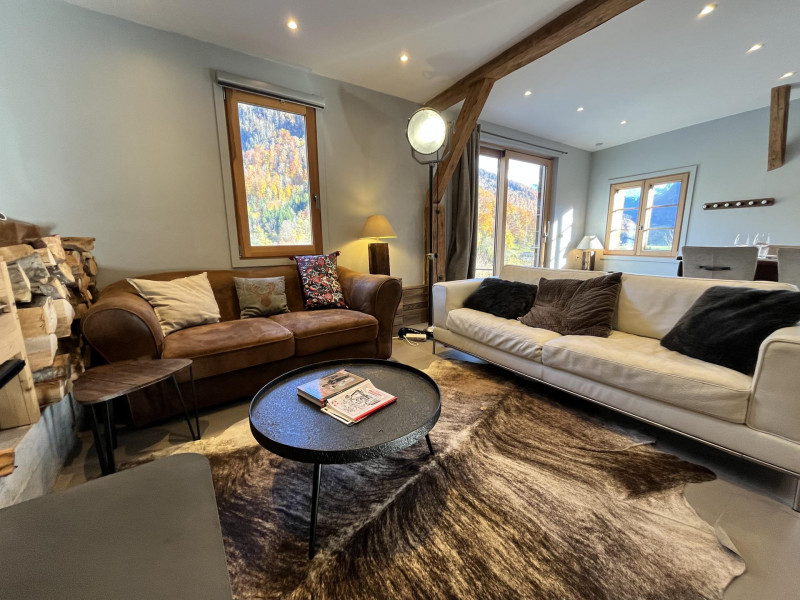 _lv_images__lot_0109022159_02_3246885