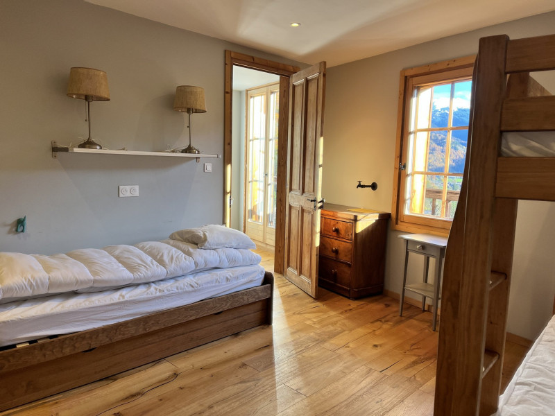 _lv_images__lot_0109022159_10_3246892