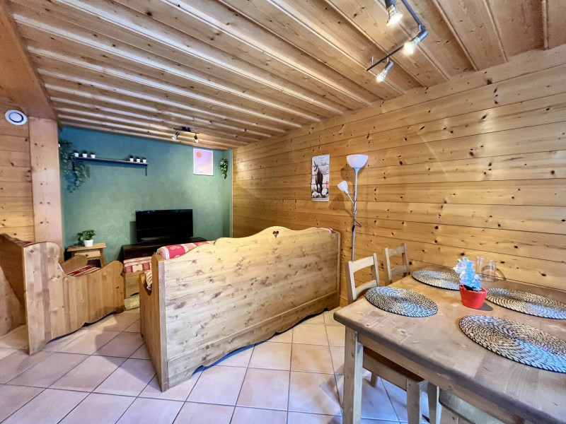 _lv_images__lot_0109022161_09_3567124