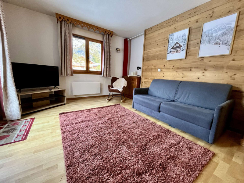 _lv_images__lot_0109022164_03_3476083