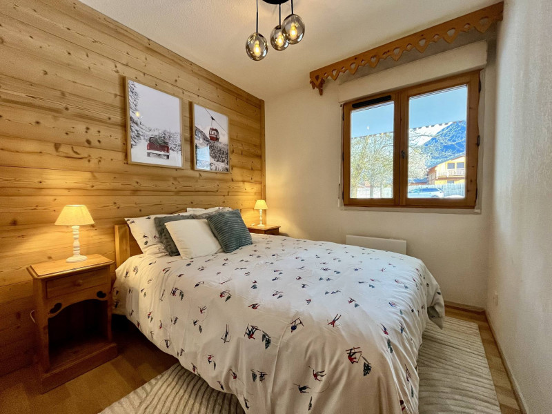 _lv_images__lot_0109022164_11_3476091