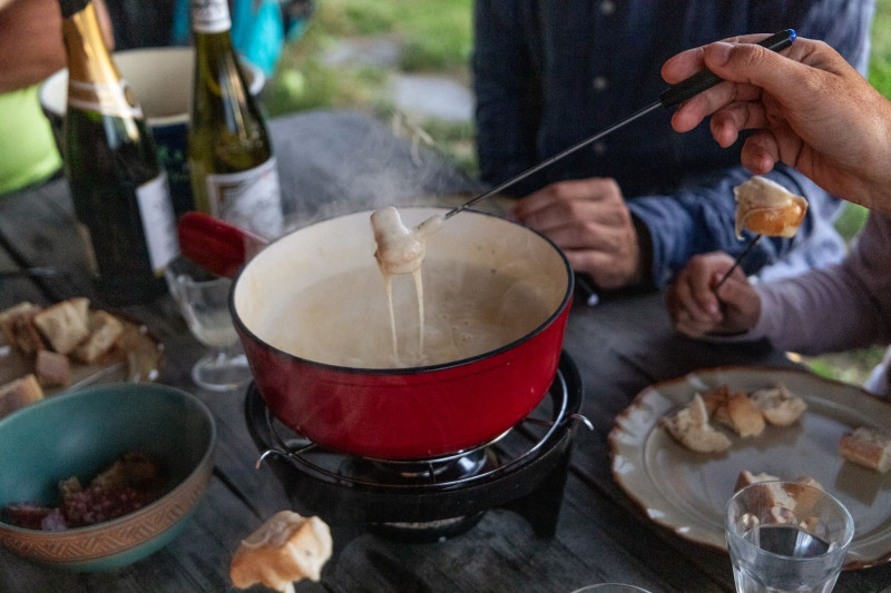 afterwork-la-cyclaventure-fondue-place-de-la-grenette-samoens-haute-savoie-2206714