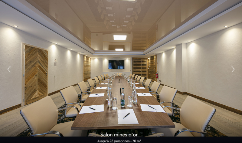 salon-mines-d-or-22-personnes-70m2-1817411