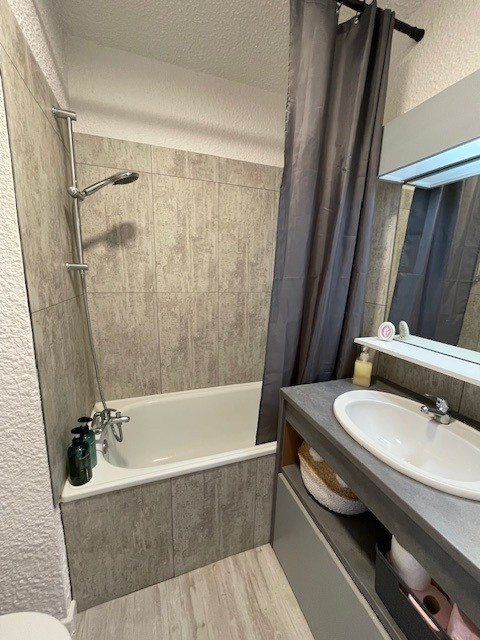 sdb-2-3295133 sdb-2-3295133